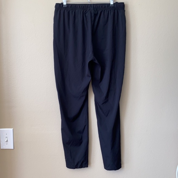 H&M Black Joggers with Zipper Pockets - Picture 4 of 10